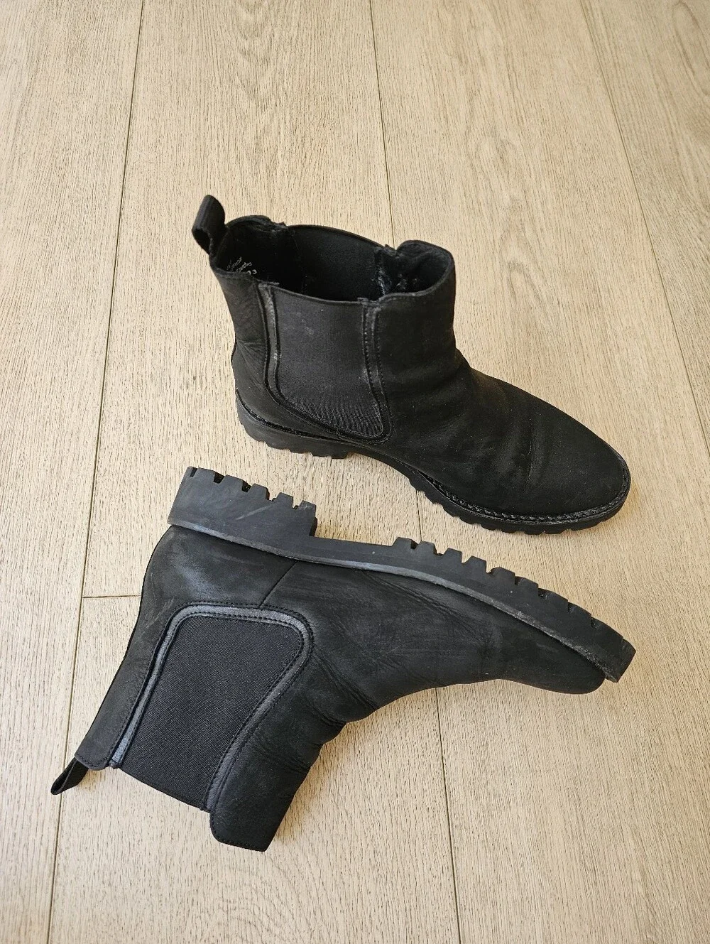 Thursday Boot Legend Matte Black Chelsea Boots